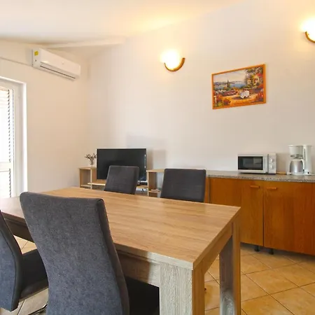 Apartment Branka 2248